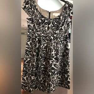 MICHAEL KORS Black FLOWER Linen Dress   Size 2